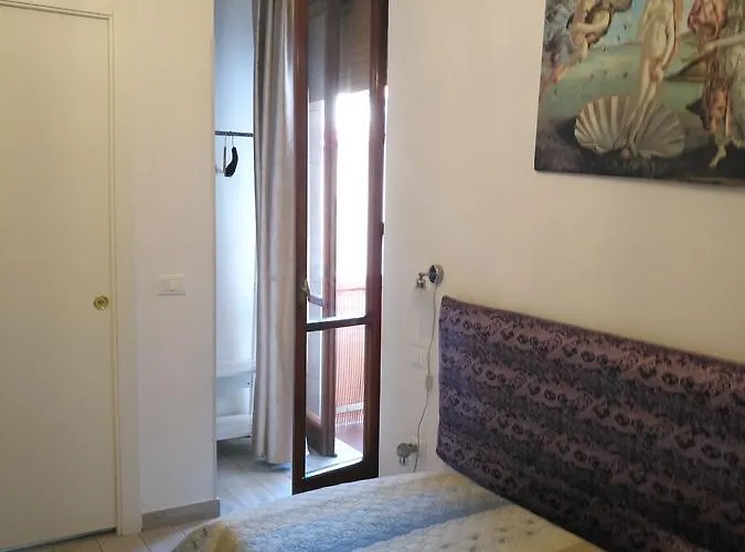 Nancy House Gæstehus *