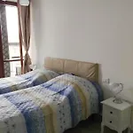 Nancy House 2*