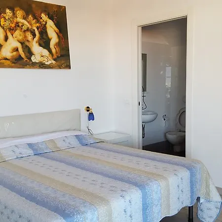 Nancy House 2* Florence